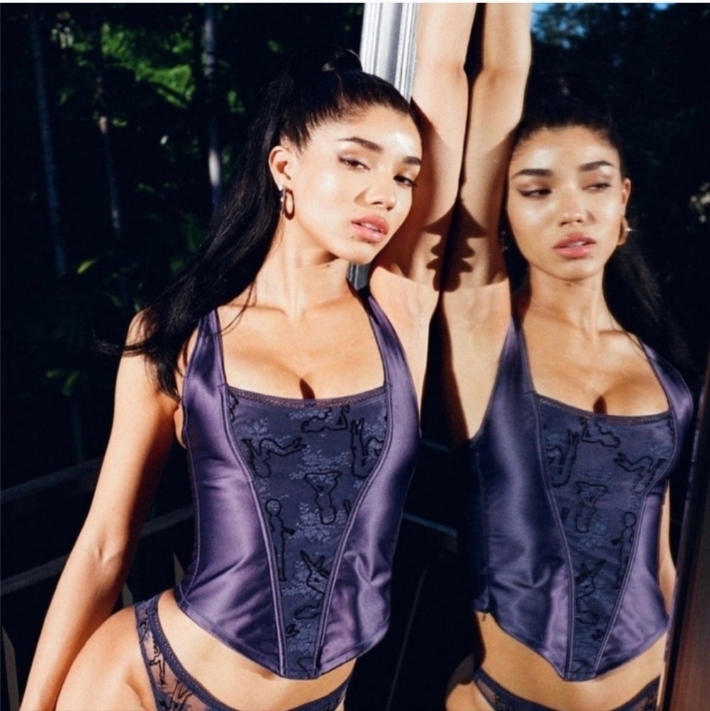 SAVAGE X FENTY Adam Selman Satin Bustier w/dancer silhouette.Sapphire. Med